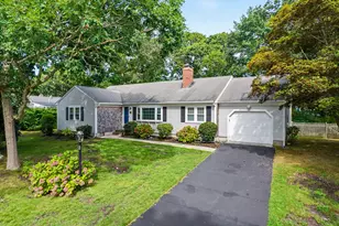 8 Gold Finch Ln, Dennis, MA 02660 - Photo 1