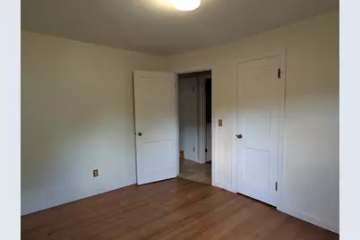 12 Linda St, South Hadley, MA 01075 - Photo 7