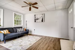 16 Phillip Ave, Burlington, MA 01803 - Photo 23