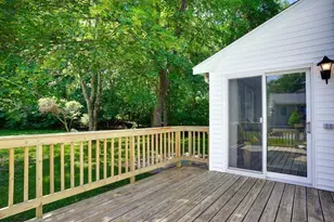 16 Phillip Ave, Burlington, MA 01803 - Photo 3