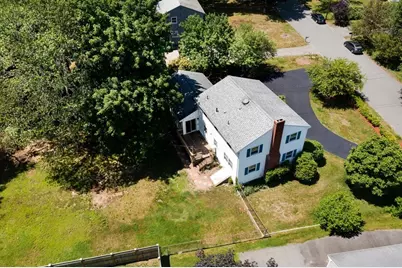 16 Phillip Ave, Burlington, MA 01803 - Photo 7