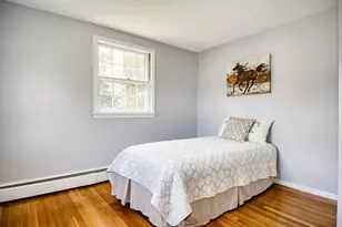 16 Phillip Ave, Burlington, MA 01803 - Photo 21