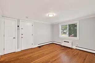 2 Charles St, Randolph, MA 02368 - Photo 5