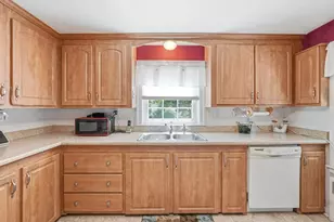 43 Spruce St, Shrewsbury, MA 01545 - Photo 15