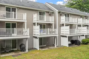 221 Bayberry Hill Ln, Leominster, MA 01453 - Photo 33