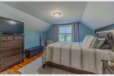 282 Longhill Ave, Somerset, MA 02726 - Photo 17