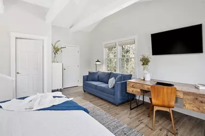 90 Manaquayak, West Tisbury, MA 02575 - Photo 17