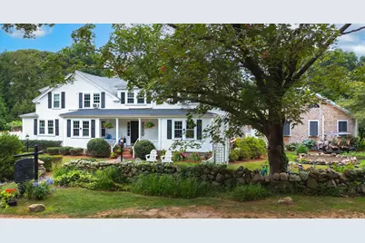 90 Manaquayak, West Tisbury, MA 02575 - Photo 3