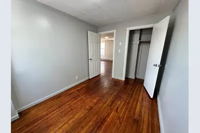 558 Plymouth Ave #1R, Fall River, MA 02721 - Photo 3