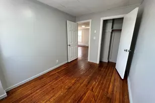 558 Plymouth Ave, Fall River, MA 02721 - Photo 3