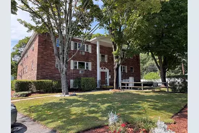 39 Berlin St #301, Clinton, MA 01510 - Photo 1