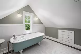 1046 Center St, Dighton, MA 02715 - Photo 21