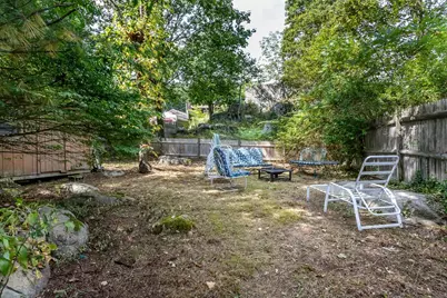 20 Crest Ave, Weymouth, MA 02189 - Photo 3