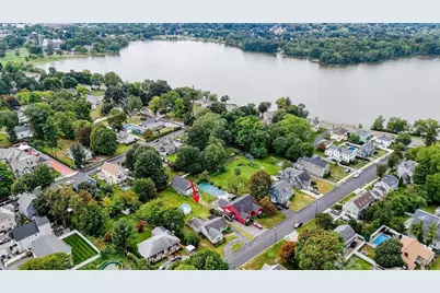16 Central St, Wakefield, MA 01880 - Photo 13
