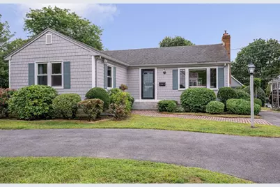 16 Central St, Wakefield, MA 01880 - Photo 27