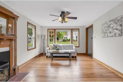 16 Central St, Wakefield, MA 01880 - Photo 7