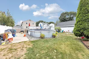 1816 River St, Boston, MA 02136 - Photo 37