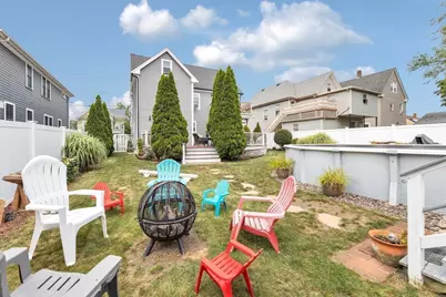 1816 River St, Boston, MA 02136 - Photo 35