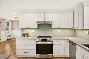 50 Pine St, Falmouth, MA 02556 - Photo 15