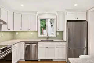 50 Pine St, Falmouth, MA 02556 - Photo 9