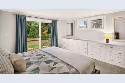 50 Pine St, Falmouth, MA 02556 - Photo 25
