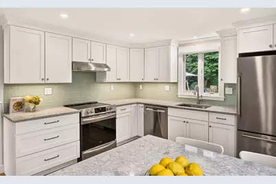 50 Pine St, Falmouth, MA 02556 - Photo 13