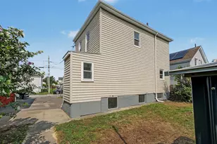 10 Carlisa Dr, Fall River, MA 02723 - Photo 27