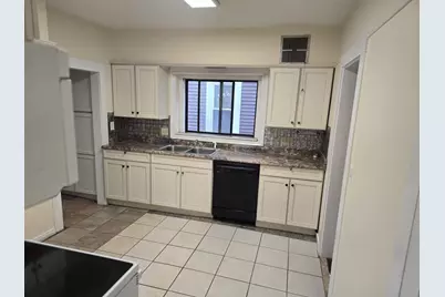 1063 Massachusetts Ave #1, Arlington, MA 02476 - Photo 13