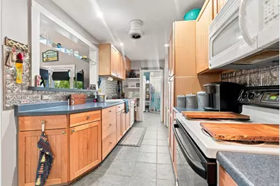 58 Cape Cod Avenue, Plymouth, MA 02360 - Photo 9