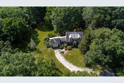 18 Town Landing Rd, Berkley, MA 02779 - Photo 9