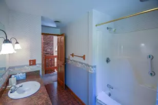 18 Town Landing Rd, Berkley, MA 02779 - Photo 31