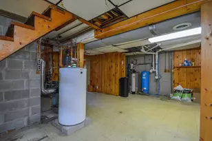 18 Town Landing Rd, Berkley, MA 02779 - Photo 39