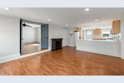 8 Herbert St, Wakefield, MA 01880 - Photo 13