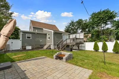 8 Herbert St, Wakefield, MA 01880 - Photo 25