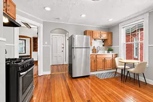 31 Saxton St, Boston, MA 02125 - Photo 7
