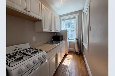 26 Myrtle St. #3, Boston, MA 02114 - Photo 3
