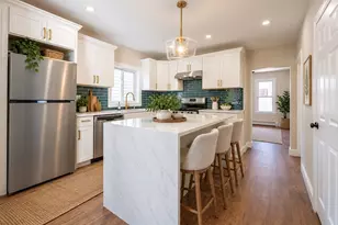 148 Cedar St, New Bedford, MA 02740 - Photo 7