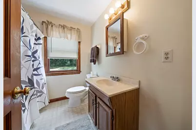 2072 State Rd, Plymouth, MA 02360 - Photo 23