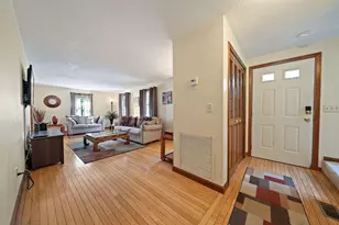 2072 State Rd, Plymouth, MA 02360 - Photo 11