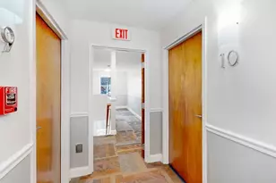 4 Golden Ct, Medford, MA 02155 - Photo 21