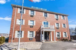 4 Golden Ct, Medford, MA 02155 - Photo 25