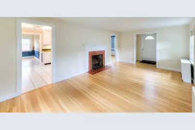 27 Mayflower Circle, Worcester, MA 01606 - Photo 17