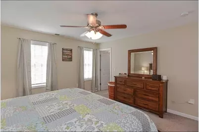 8 Sourwood Circle, Worcester, MA 01605 - Photo 13