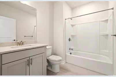 8 Peters Farm Way #113, Westborough, MA 01581 - Photo 9