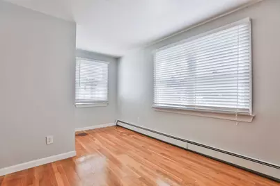 10 Rose Ave #10, Watertown, MA 02472 - Photo 11