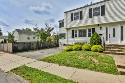 10 Rose Ave #10, Watertown, MA 02472 - Photo 31