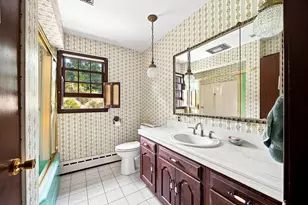 37 Charles Hill Rd, Holyoke, MA 01040 - Photo 15