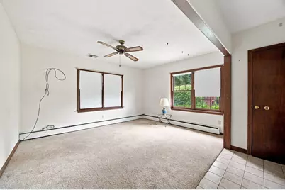 37 Charles Hill Rd, Holyoke, MA 01040 - Photo 11