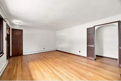 37 Charles Hill Rd, Holyoke, MA 01040 - Photo 7