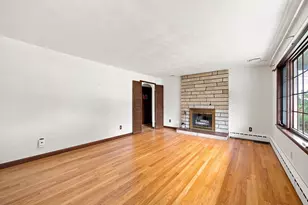 37 Charles Hill Rd, Holyoke, MA 01040 - Photo 3